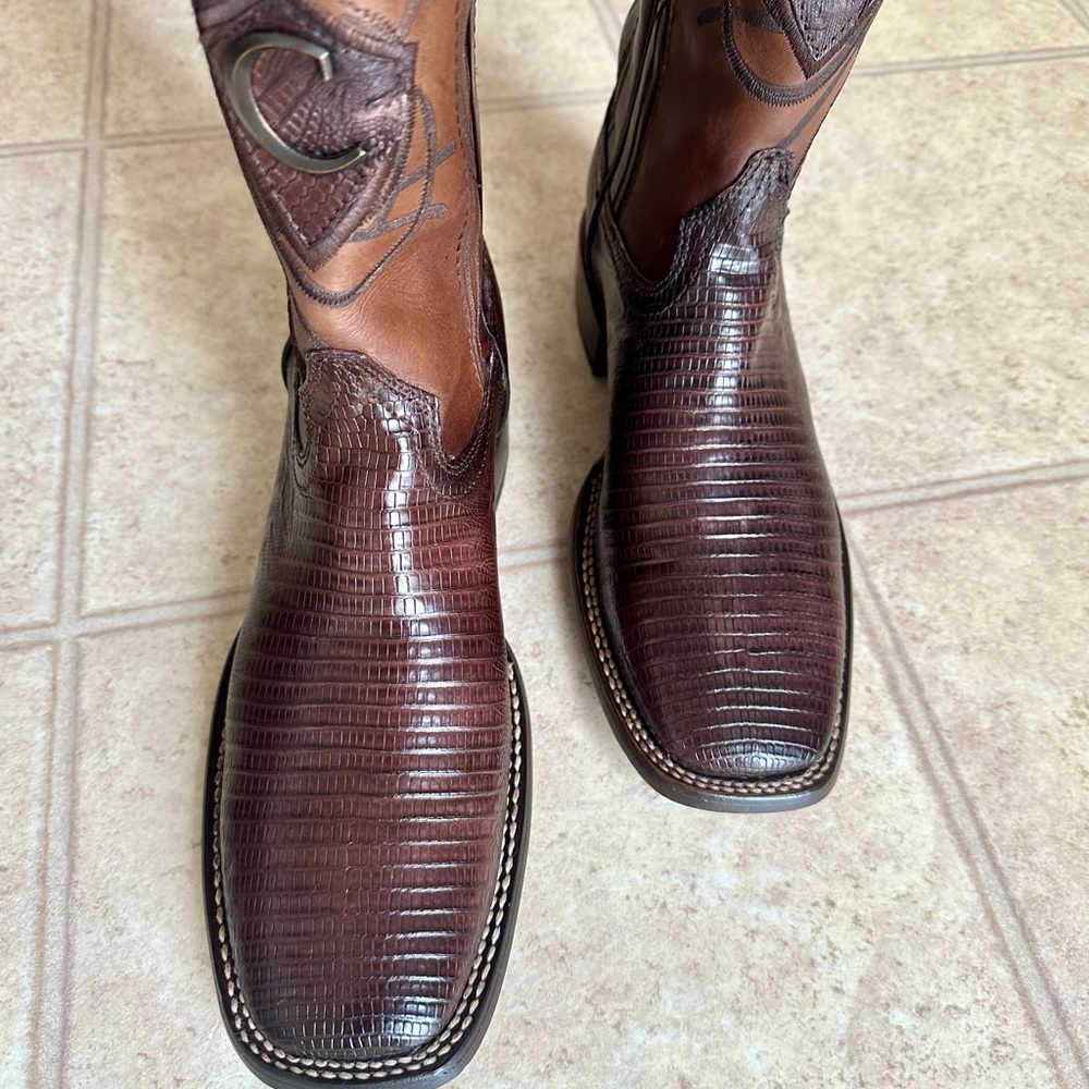 Rodeo Lizard Teju Western boots made by Cuadra boots